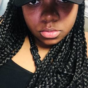 Meet your Posher, Shaniece